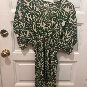 Lush Green and Cream Puff Sleeve Midi Sundress